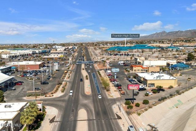 834 N Resler Drive, El Paso, TX 79912