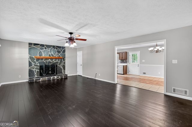 146 Camp Creek Drive, Stockbridge, GA 30281