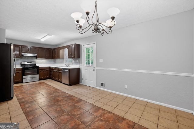 146 Camp Creek Drive, Stockbridge, GA 30281