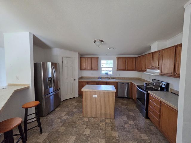 17011 Park Street, Alvin, TX 77511