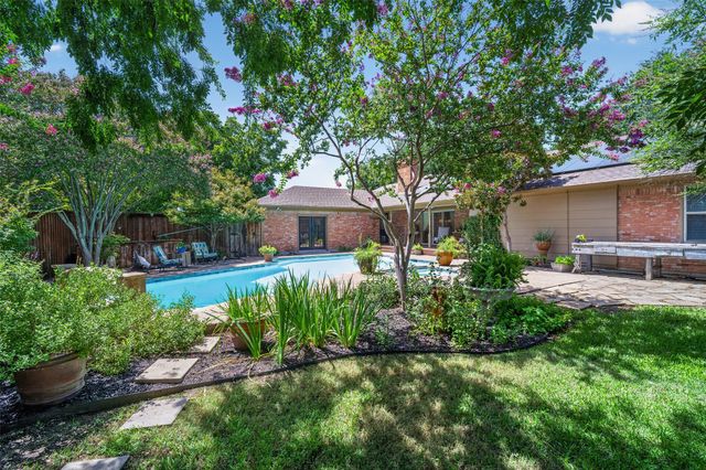 1810 S Crest, Carrollton, TX 75006