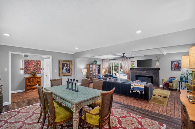 1810 S Crest, Carrollton, TX 75006