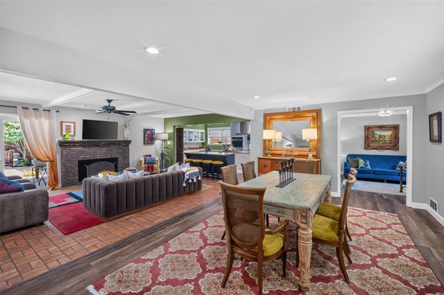 1810 S Crest, Carrollton, TX 75006