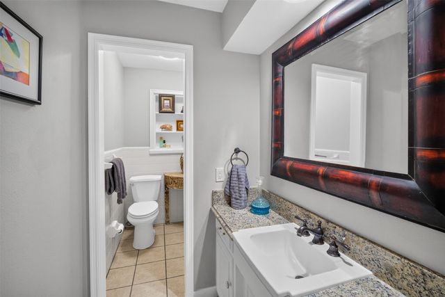 1810 S Crest, Carrollton, TX 75006