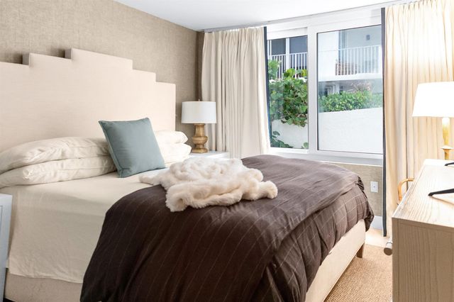 3590 S Ocean Boulevard 101, South Palm Beach, FL 33480