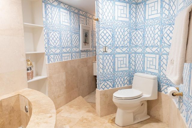 3590 S Ocean Boulevard 101, South Palm Beach, FL 33480