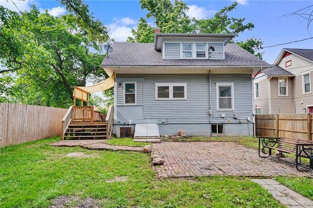 715 Jersey Street, Baldwin City, KS 66006