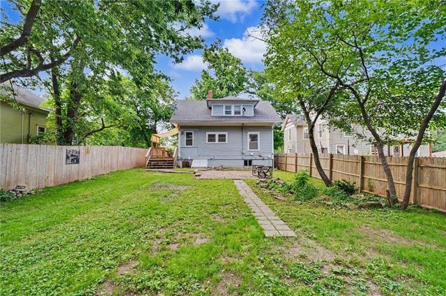 715 Jersey Street, Baldwin City, KS 66006