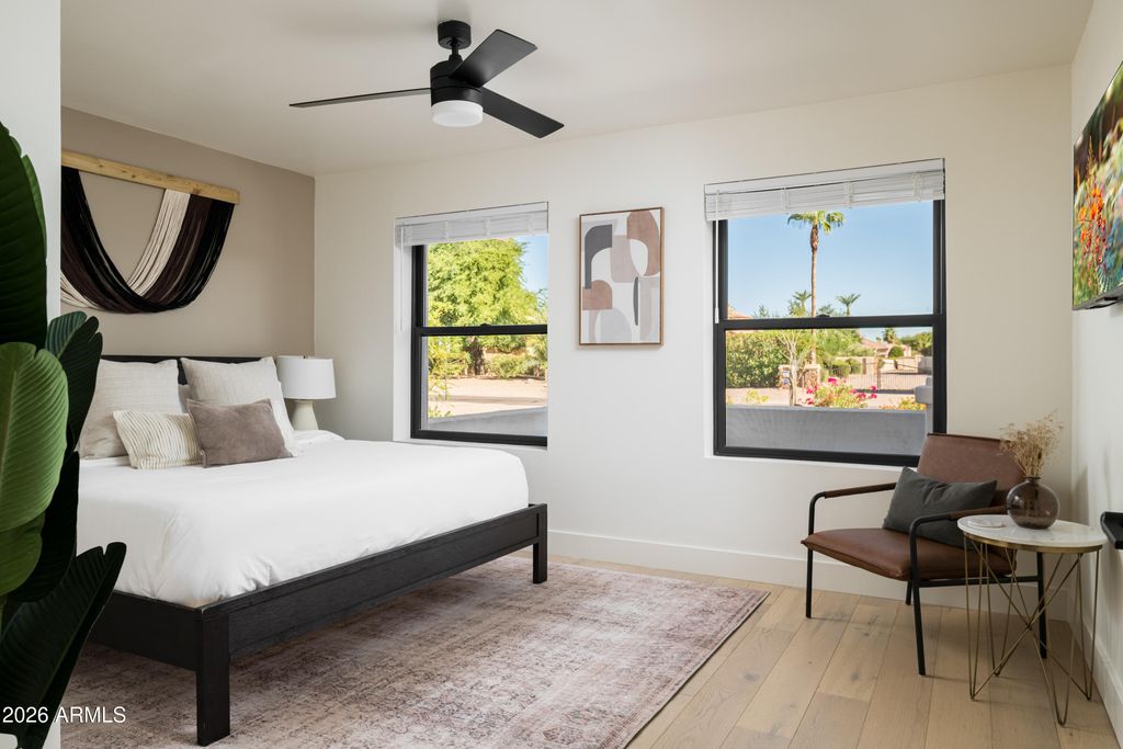 Image 33 of property listing at 9833 E DESERT COVE Avenue, Scottsdale, AZ 85260
