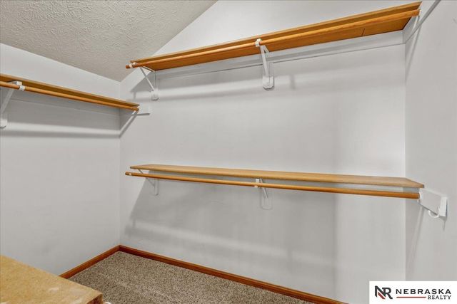 17317 Patterson Drive, Omaha, NE 68135