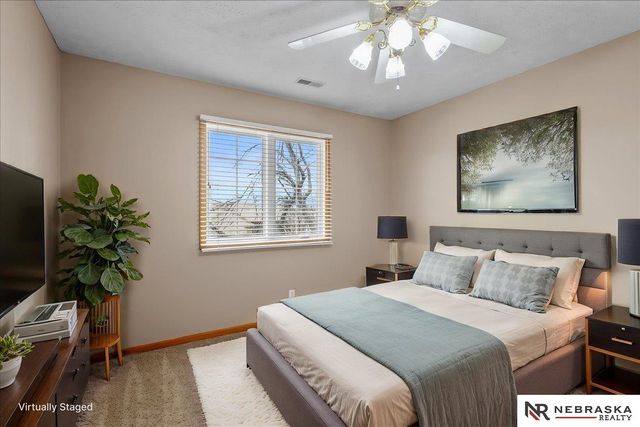 17317 Patterson Drive, Omaha, NE 68135