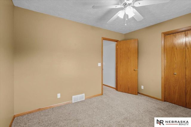 17317 Patterson Drive, Omaha, NE 68135