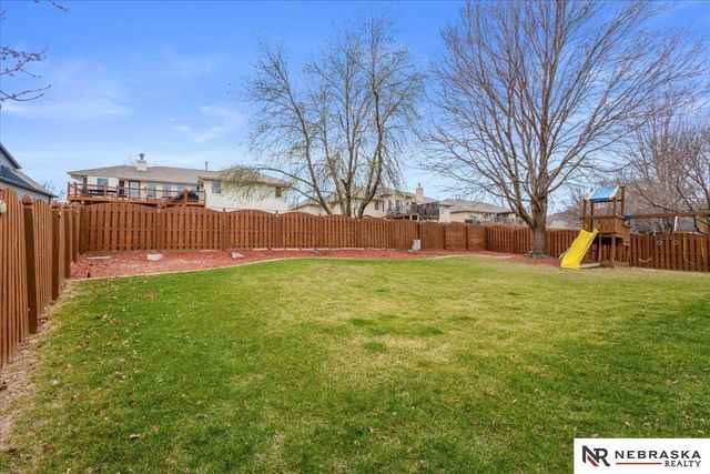 17317 Patterson Drive, Omaha, NE 68135