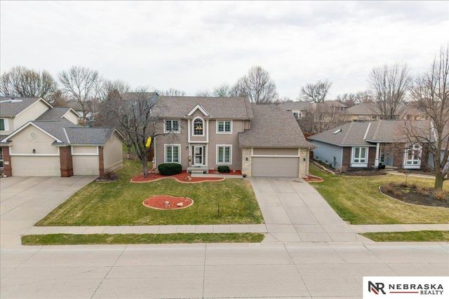 17317 Patterson Drive, Omaha, NE 68135