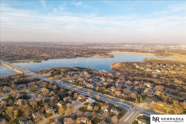 17317 Patterson Drive, Omaha, NE 68135