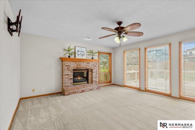 17317 Patterson Drive, Omaha, NE 68135