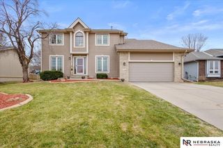 17317 Patterson Drive, Omaha, NE 68135