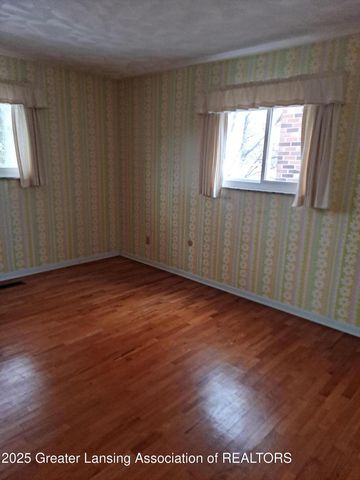 3214 Gingersnap Lane, Lansing, MI 48911