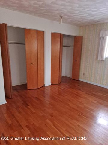 3214 Gingersnap Lane, Lansing, MI 48911