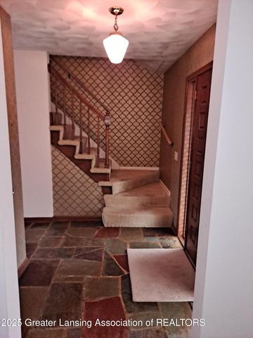 3214 Gingersnap Lane, Lansing, MI 48911