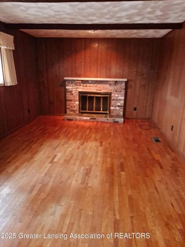 3214 Gingersnap Lane, Lansing, MI 48911