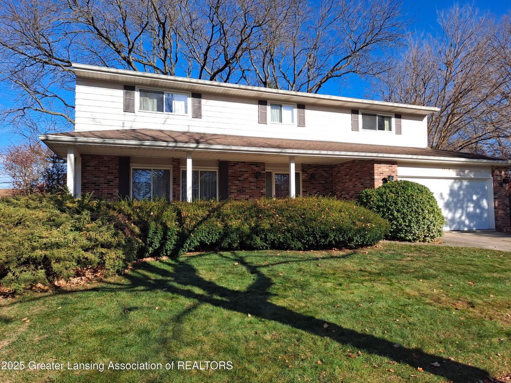 3214 Gingersnap Lane, Lansing, MI 48911