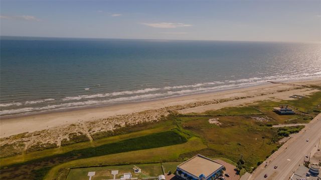 500 Seawall Boulevard 1007, Galveston, TX 77550