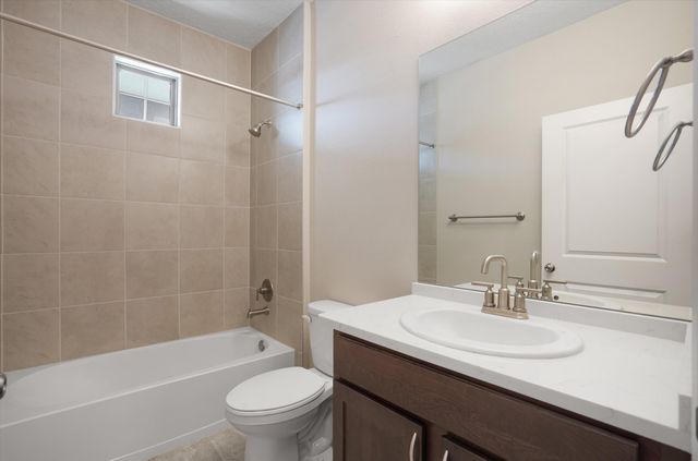 6024 Nauman Drive SE, Albuquerque, NM 87106