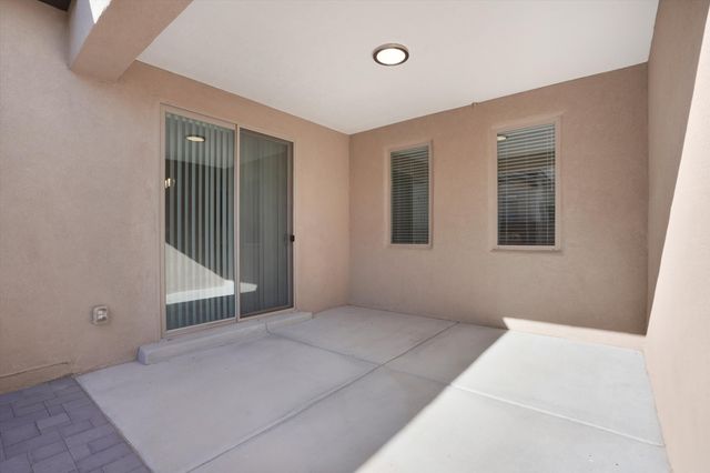 6024 Nauman Drive SE, Albuquerque, NM 87106