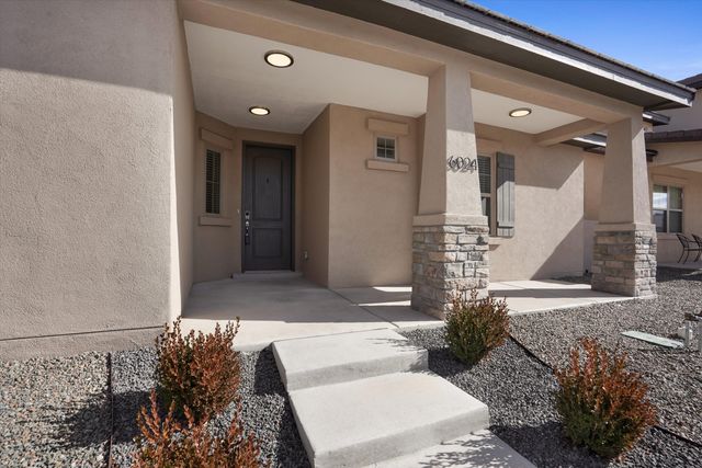 6024 Nauman Drive SE, Albuquerque, NM 87106