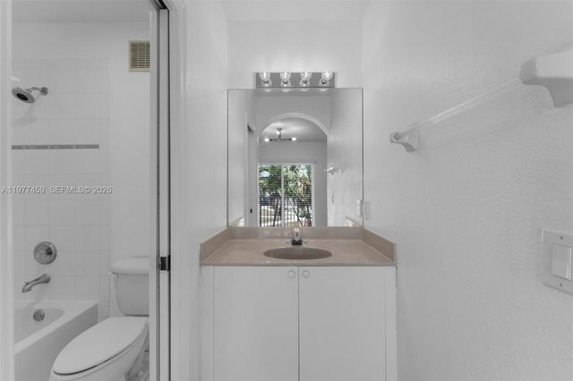 17040 SW 137th Pl, Miami, FL 33177