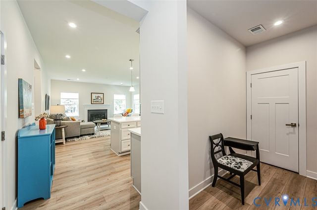 8187 Winter Fog Dr, New Kent, VA 23124