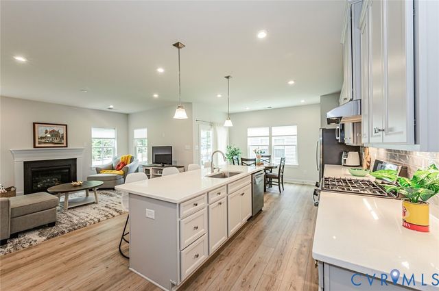 8187 Winter Fog Dr, New Kent, VA 23124