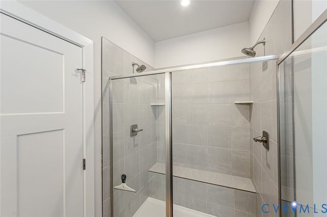 8187 Winter Fog Dr, New Kent, VA 23124