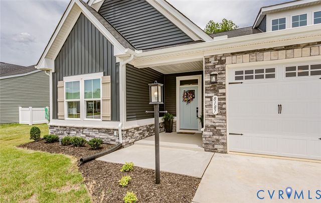 8187 Winter Fog Dr, New Kent, VA 23124