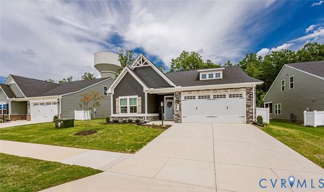 8187 Winter Fog Dr, New Kent, VA 23124