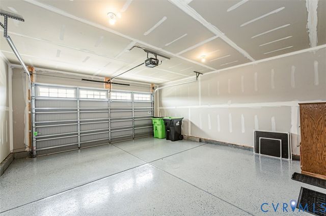 8187 Winter Fog Dr, New Kent, VA 23124