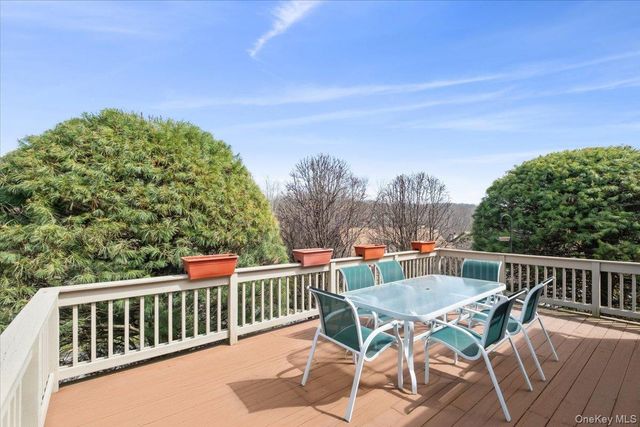 725 Heritage Hills, Somers, NY 10589