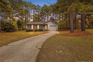 207 Cobblestone Court, Raeford, NC 28376