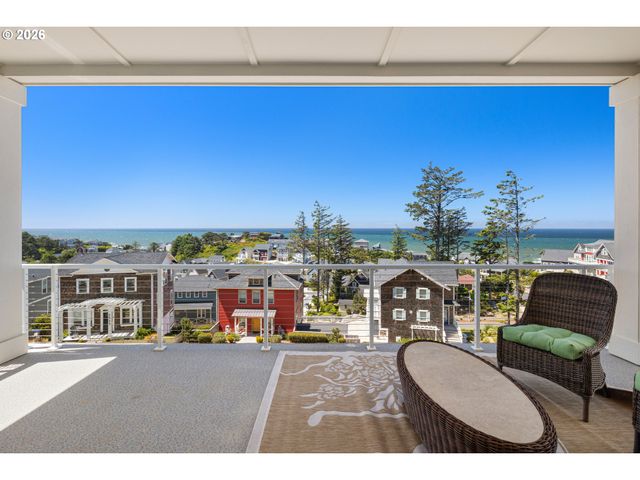 2528 Sw CORAL Ave, Lincoln City, OR 97367