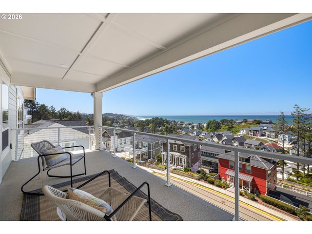 2528 Sw CORAL Ave, Lincoln City, OR 97367