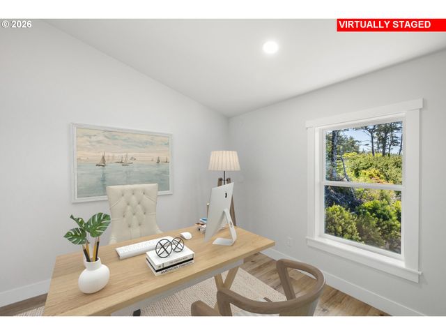 2528 Sw CORAL Ave, Lincoln City, OR 97367