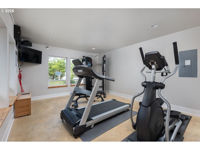 2528 Sw CORAL Ave, Lincoln City, OR 97367
