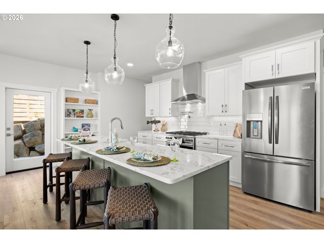 2528 Sw CORAL Ave, Lincoln City, OR 97367