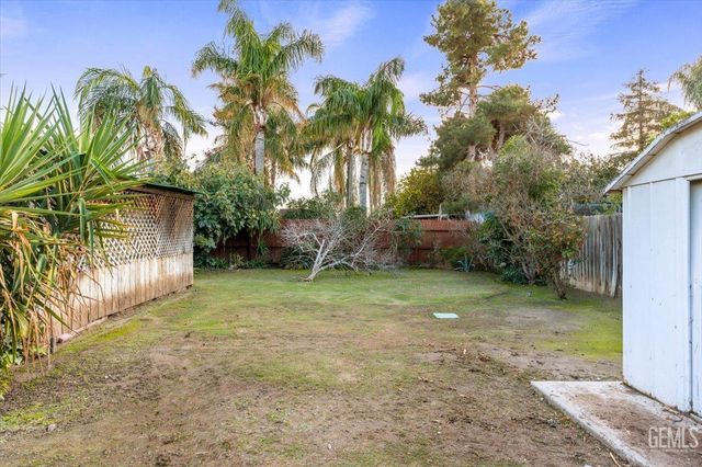 3517 McCourry Street, Bakersfield, CA 93304