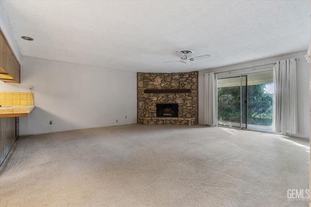 3517 McCourry Street, Bakersfield, CA 93304