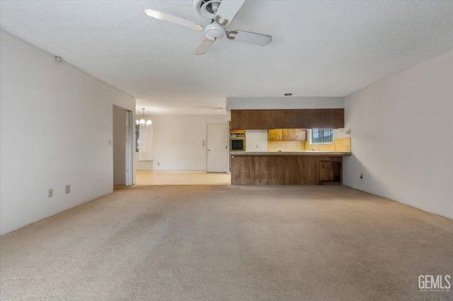 3517 McCourry Street, Bakersfield, CA 93304