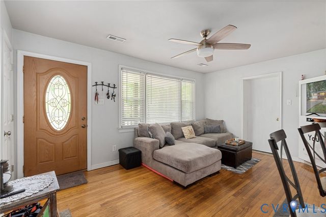 1343 Bartlett Rd, Henrico, VA 23231