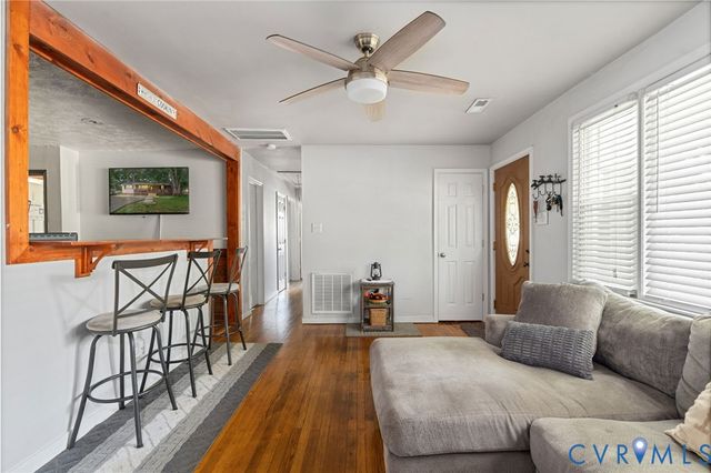 1343 Bartlett Rd, Henrico, VA 23231