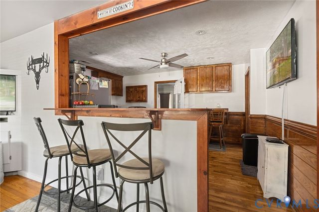1343 Bartlett Rd, Henrico, VA 23231